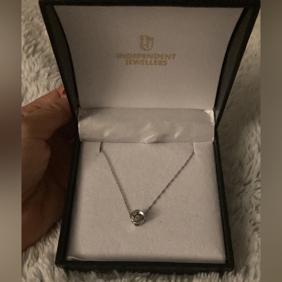 10K White Gold Pulse Pendant - Picture 2 of 2